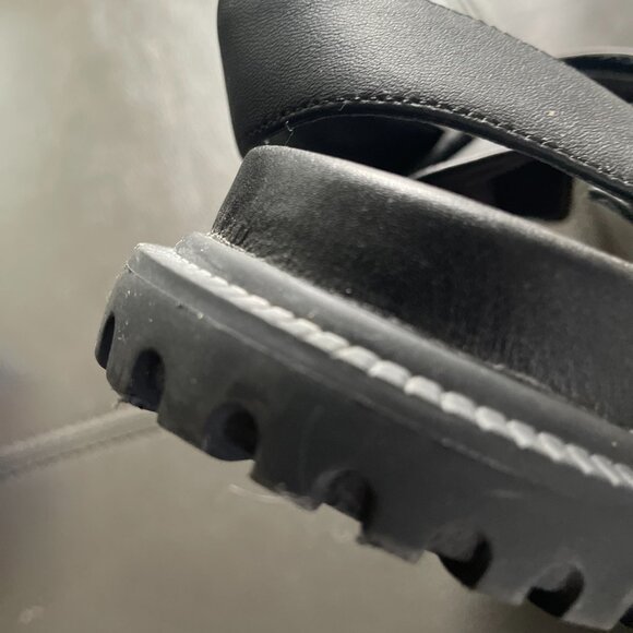 Christian Dior Dioract Platform Sandals - Picture 2 of 16